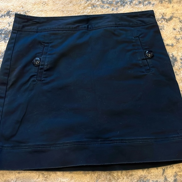 Vineyard Vines Skirt - Picture 1 of 3